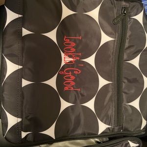 Black and while circle bag